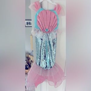 Mermaid costume sz 4 small